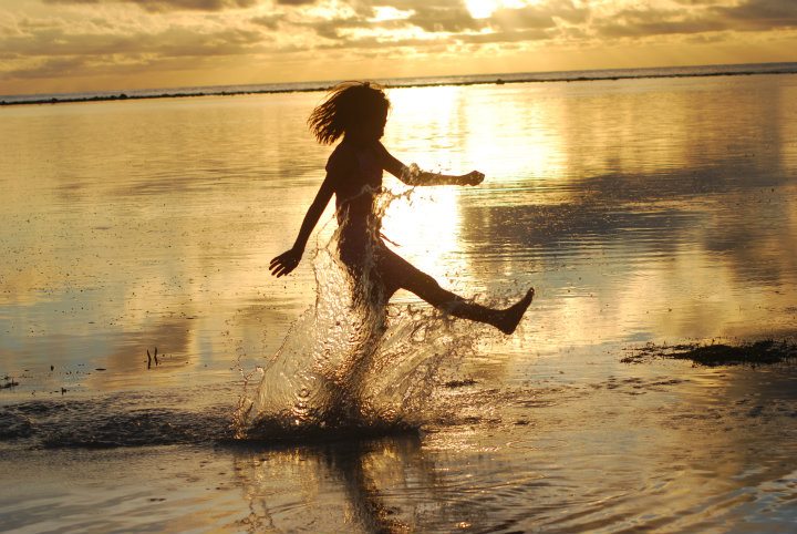 292006_2438093231643_486351304_n